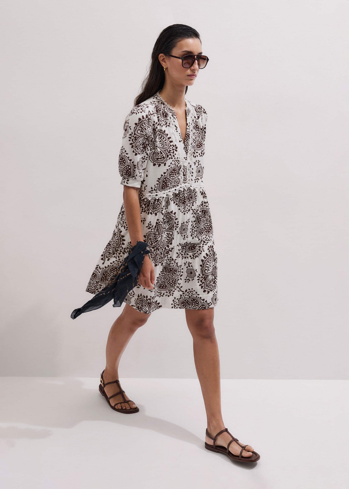 White Cheesecloth In-Full-Bloom Print Swing Short Dress | ME+EM