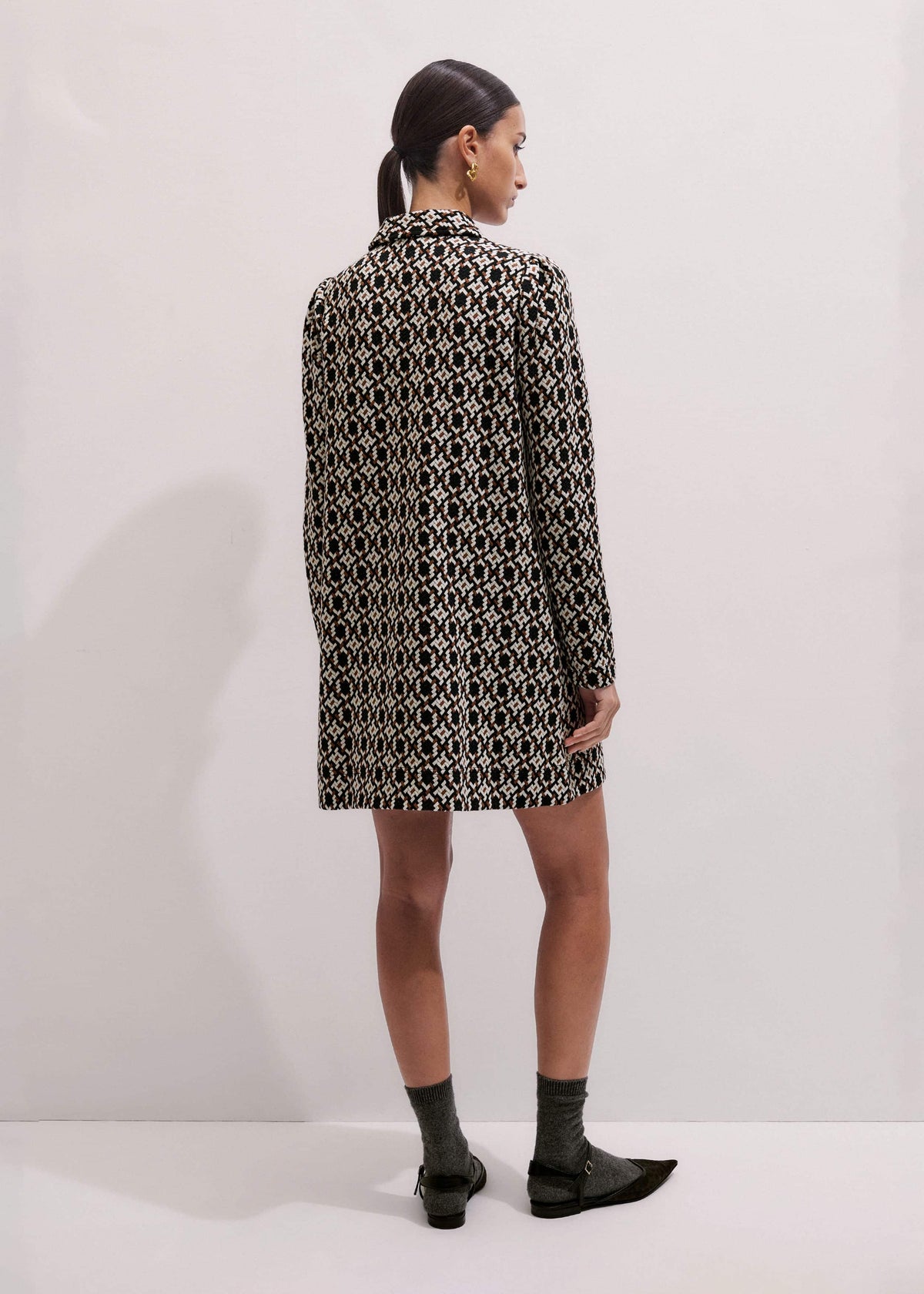 ME+EM's Navy Graphic Jacquard Short A-Line Dress is crafted from soft jersey in a graphic blend of colors. Shop now. | ME+EM
