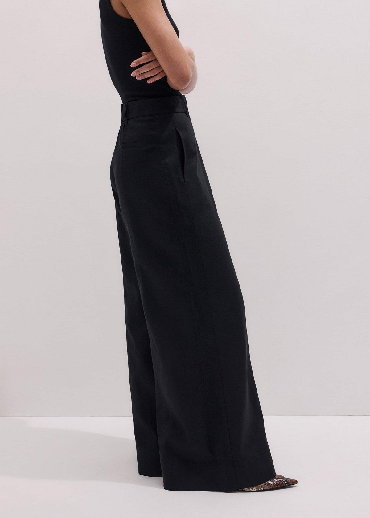 Black Wide-Leg Pant | ME+EM