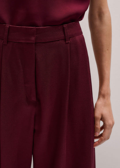 Red Wool Event Ready Pleat Straight-Leg Pant | ME+EM