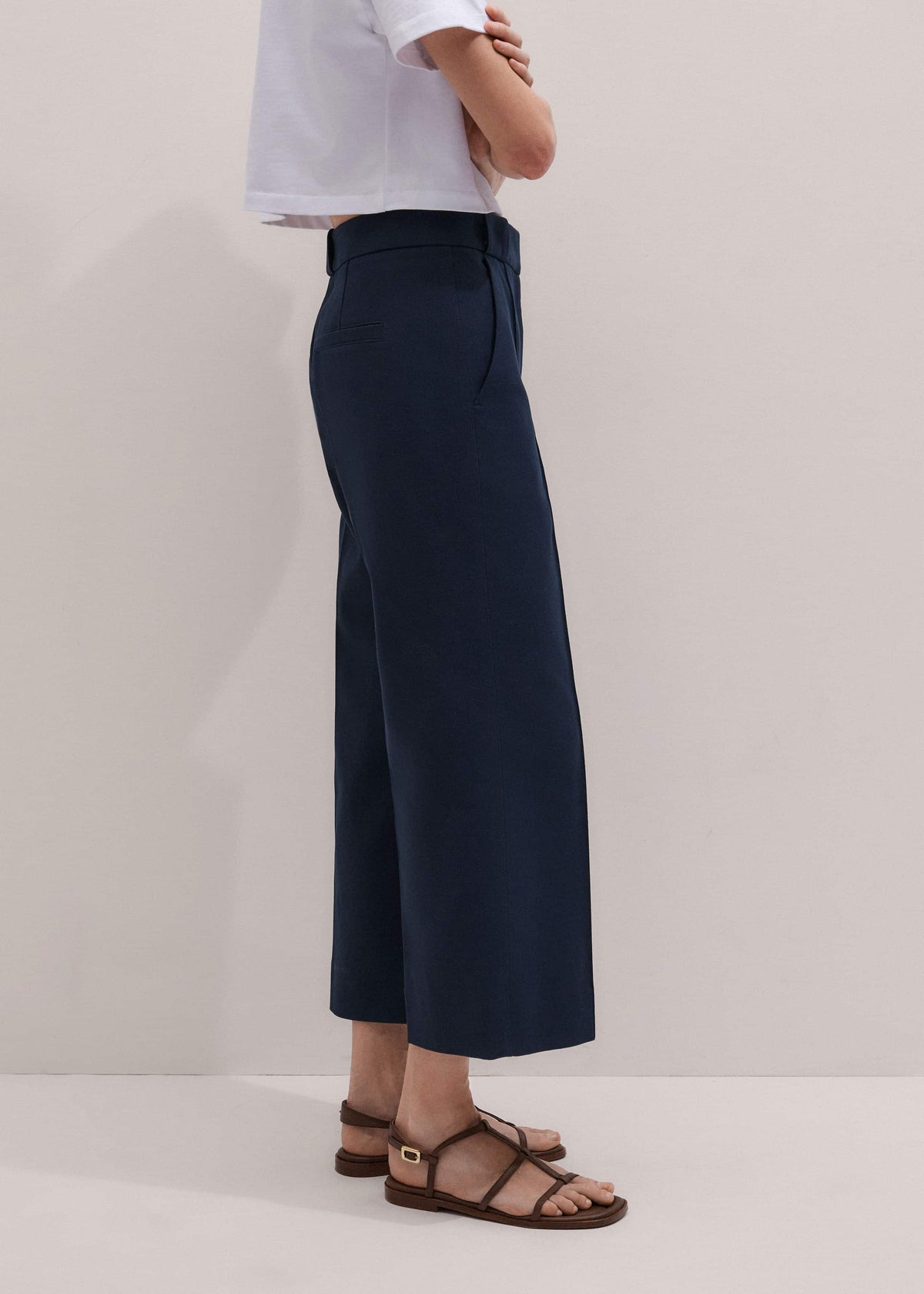 Navy Straight Crop Pant | ME+EM