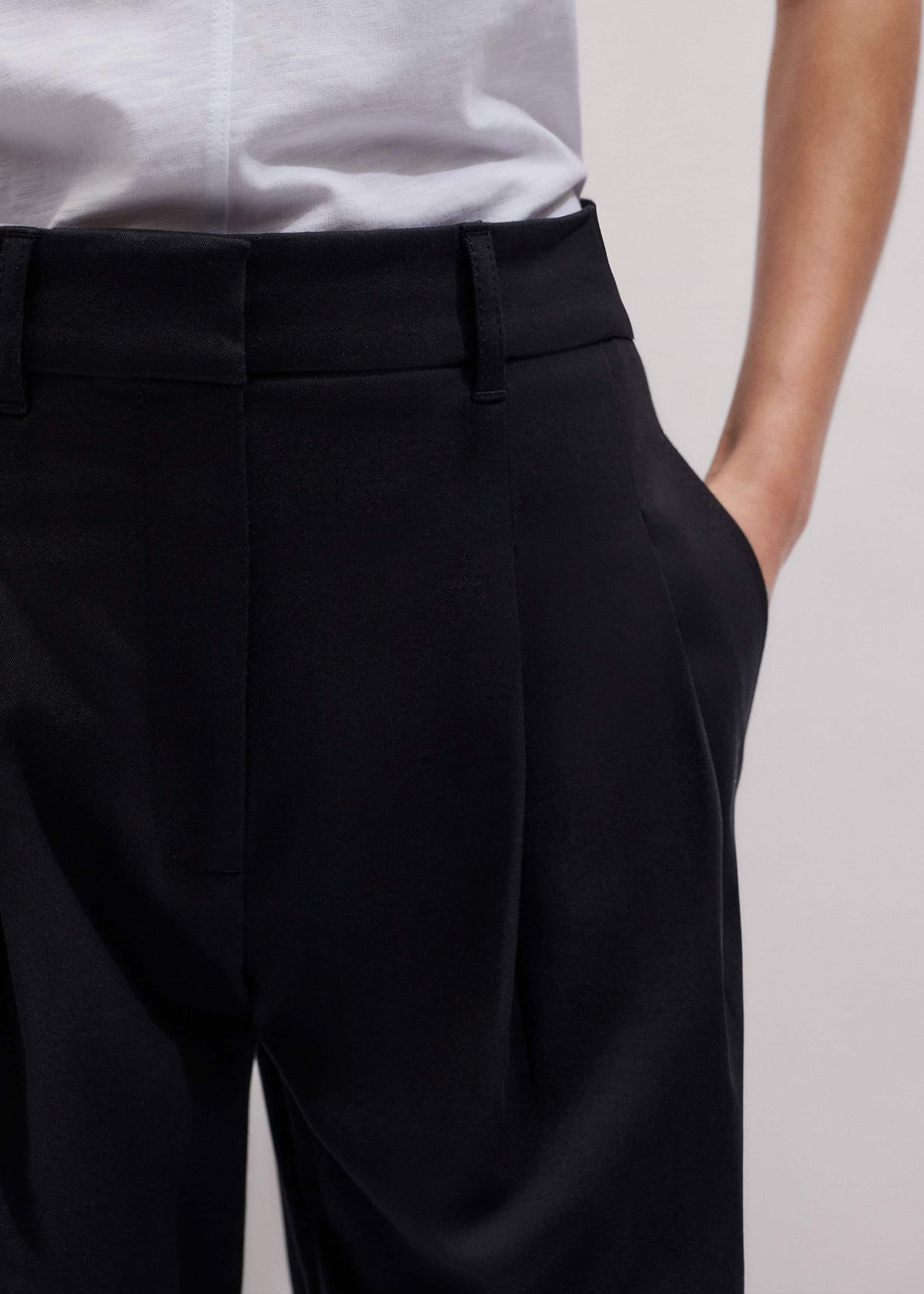 Black Straight Crop Pleat Front Pant | ME+EM