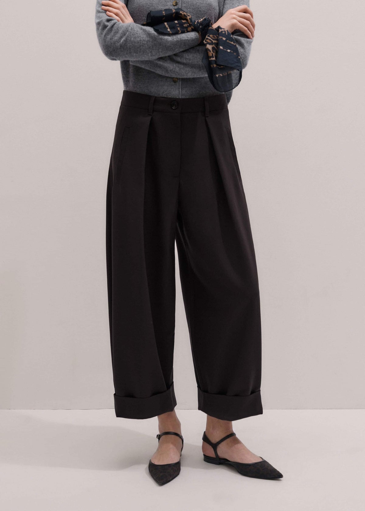 Brown Barrel-Leg Pant | ME+EM