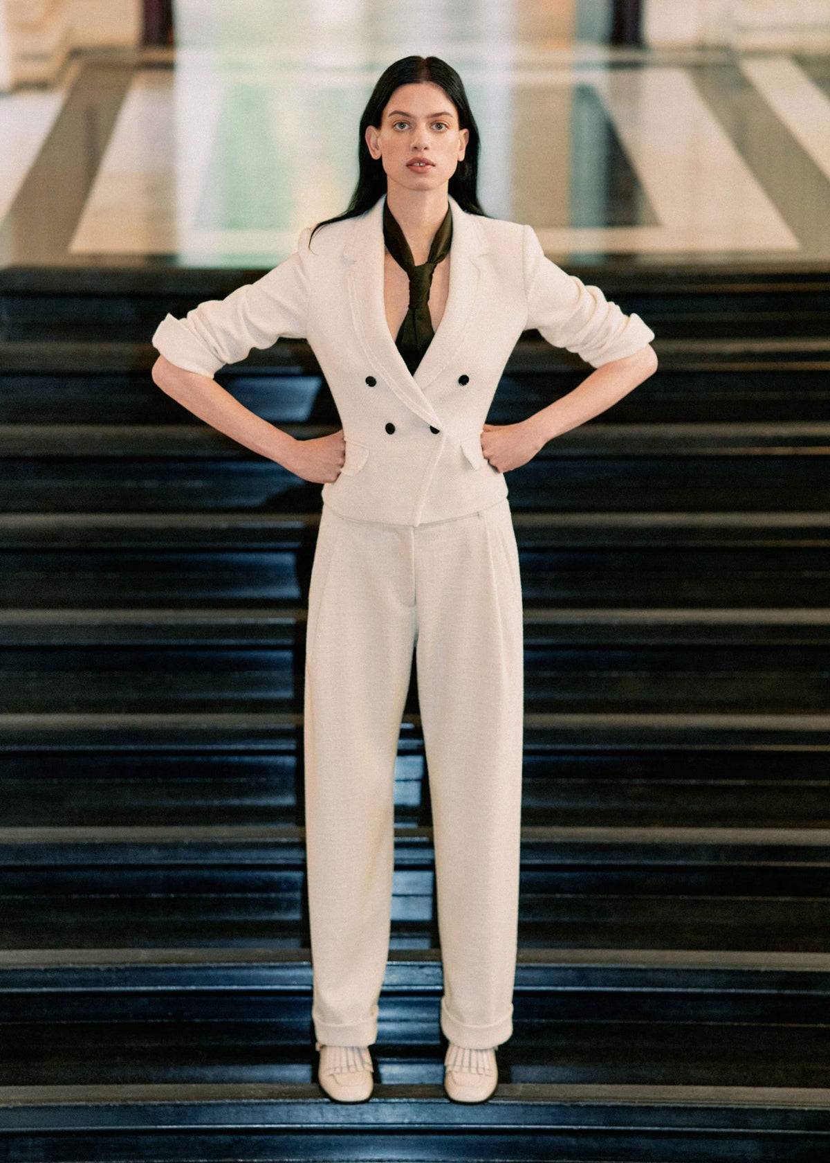 Ivory Clever Tapered Pant | ME+EM
