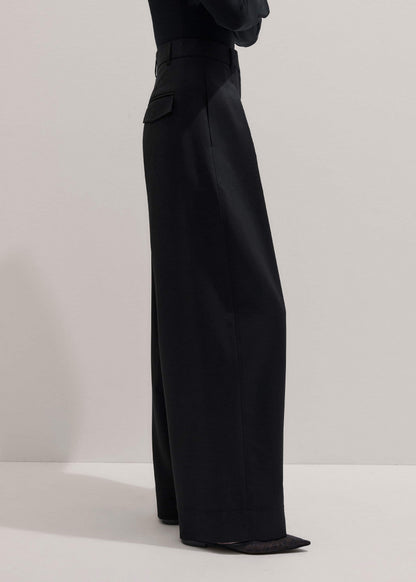 Black Wool Exaggerated Tapered Pleat Pant | ME+EM