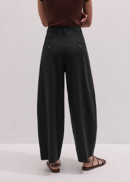 Black Extreme Taper Pant | ME+EM