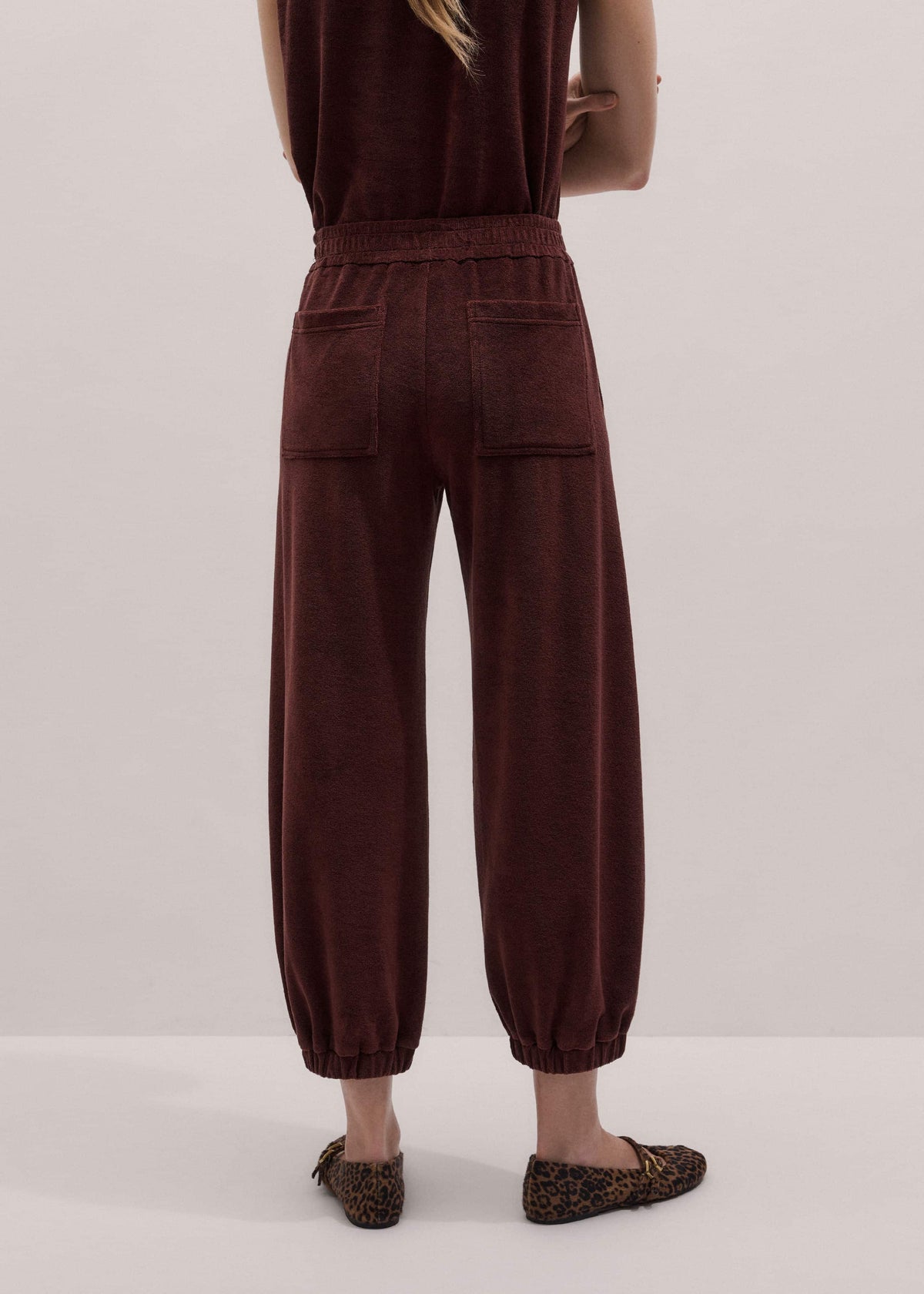 Cinnamon Brown Relaxed Sweatpant | ME+EM