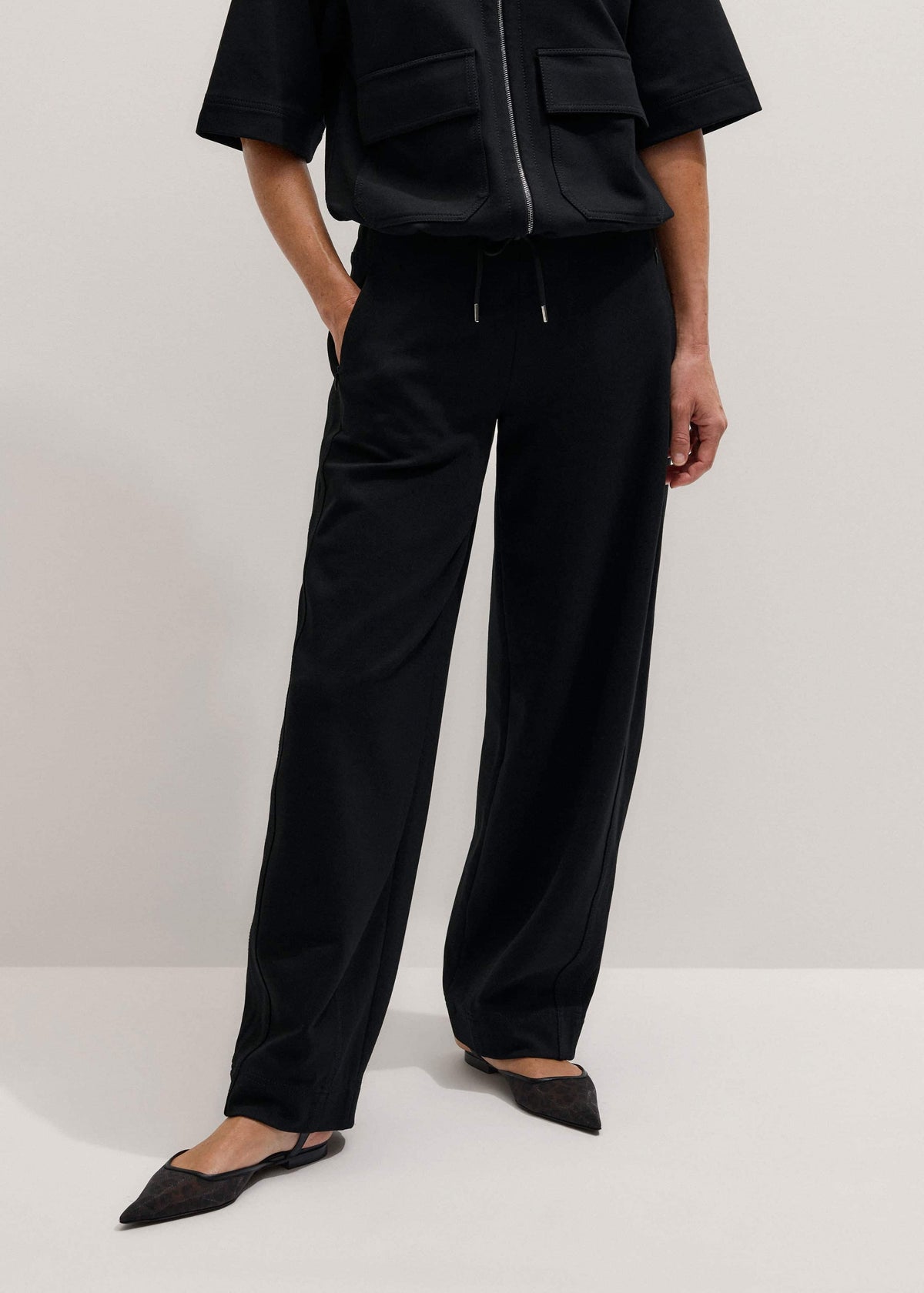 Black Luxe Travel Tailoring Barrel-Leg Pant | ME+EM
