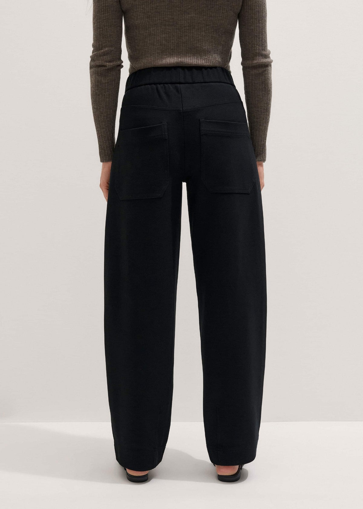 Black Luxe Travel Tailoring Barrel-Leg Pant | ME+EM