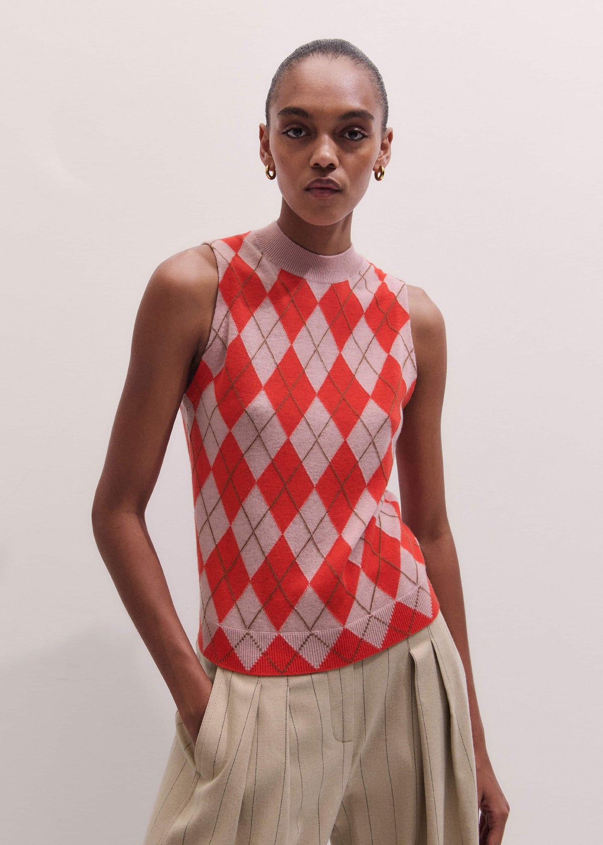 Pink Fine Argyle Slim Knit Vest | ME+EM