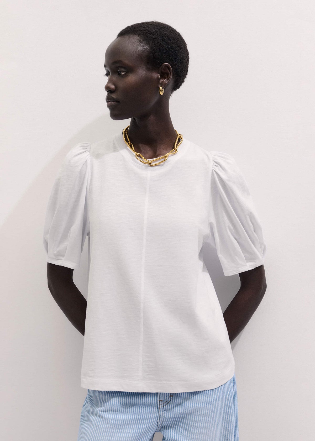 White Feminine Sleeve Swing Top | ME+EM