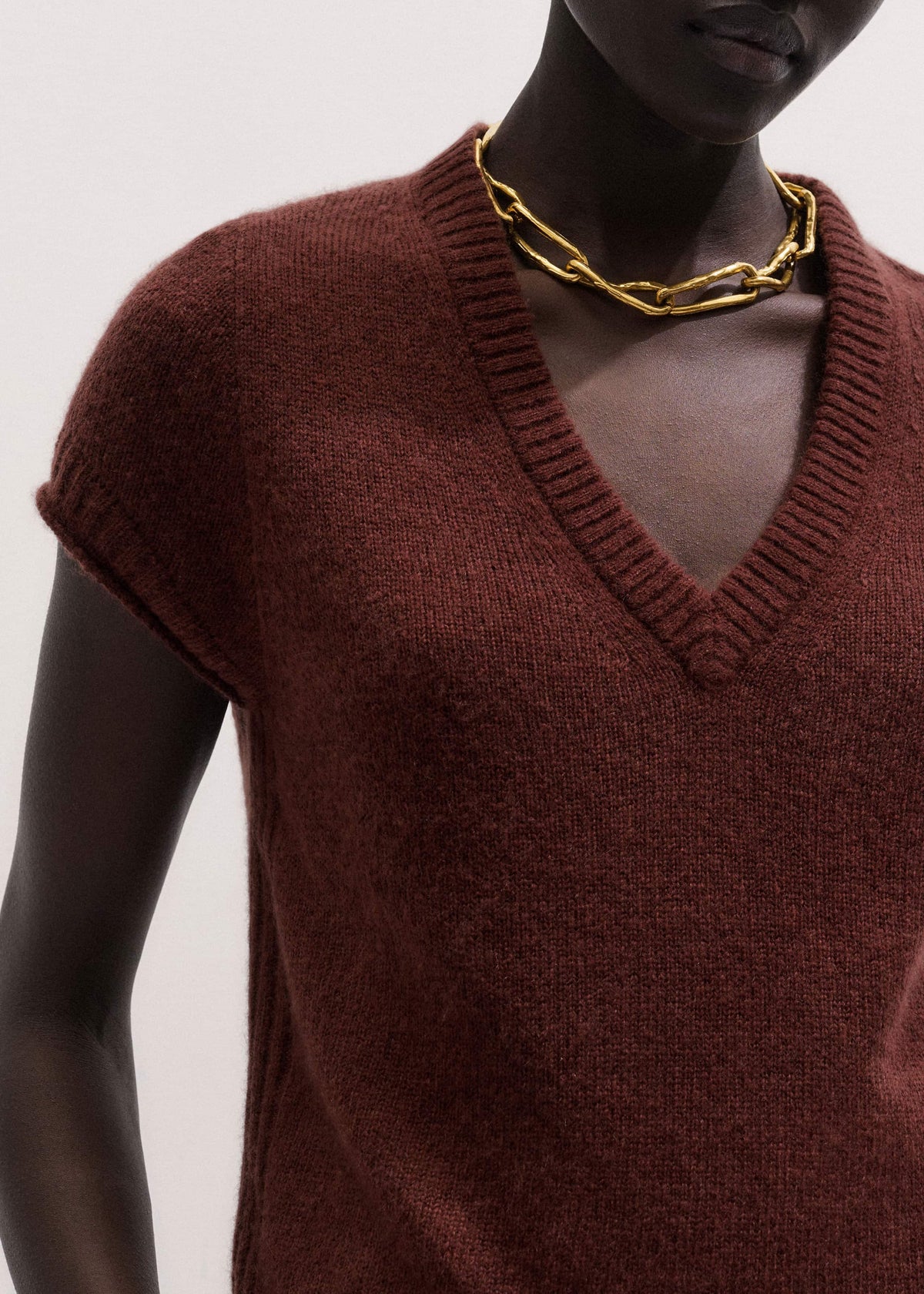 Cinnamon Brown V-Neck Baby Tee | ME+EM