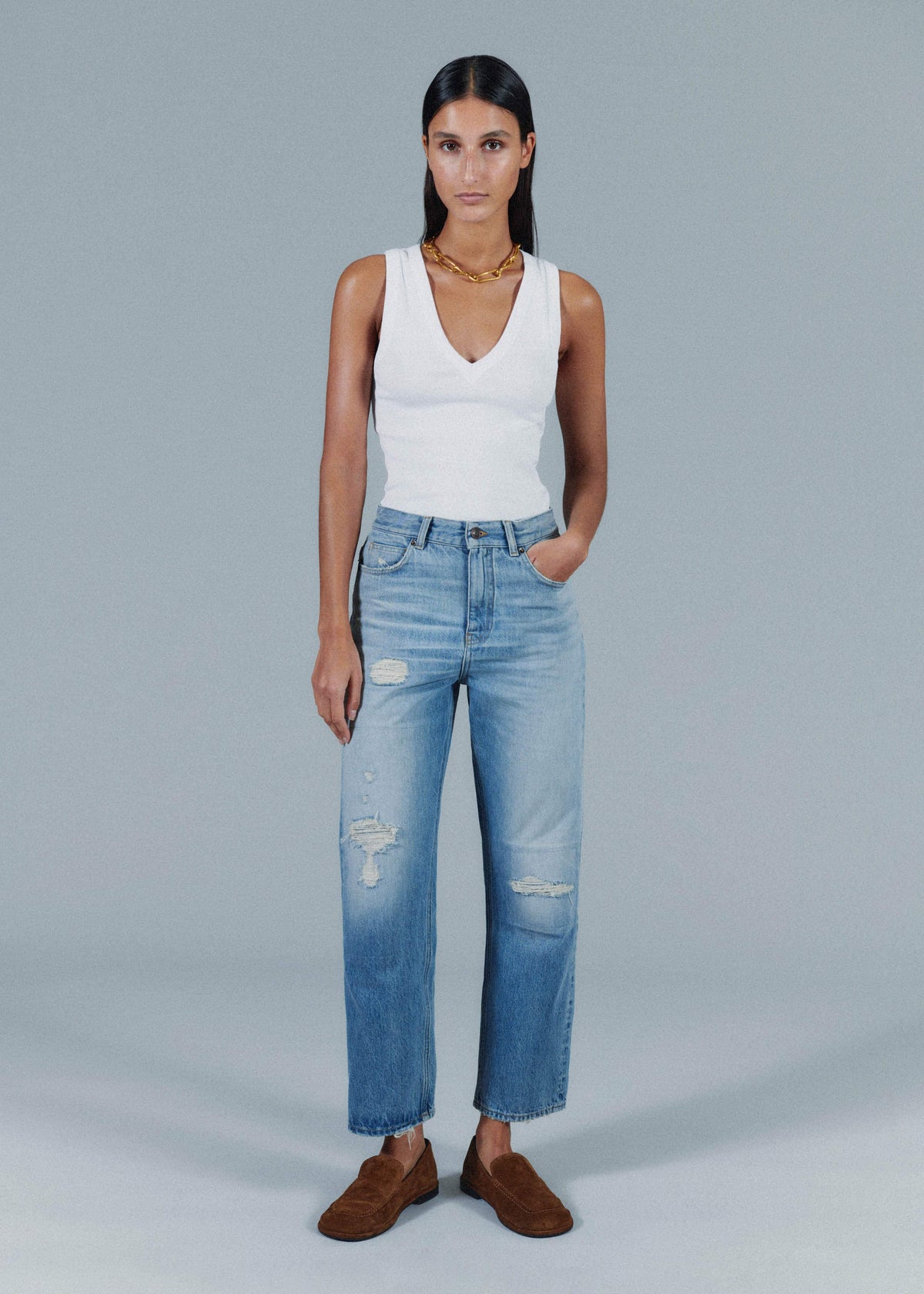 White Ultimate V-Neck Vest | ME+EM