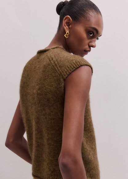Brown Roll Trim Straight Layering Sweater Vest | ME+EM