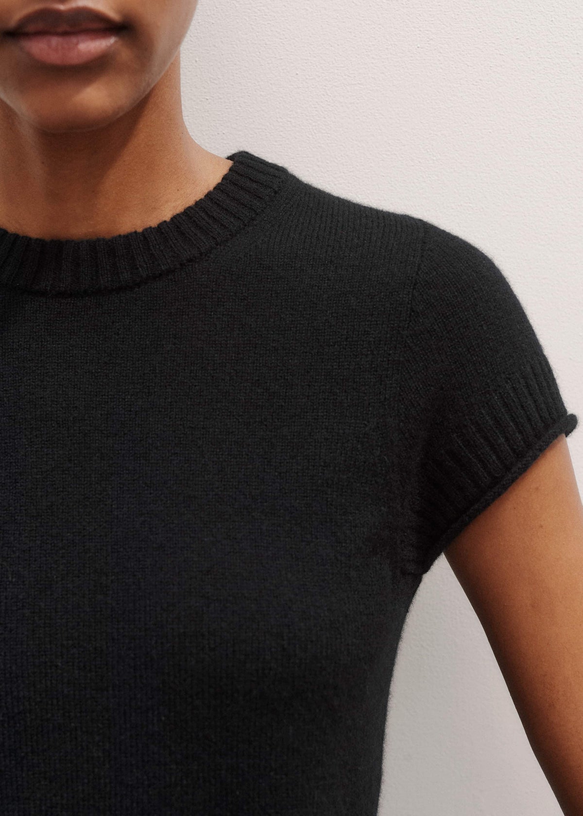 Black Cashmere Baby Tee | ME+EM