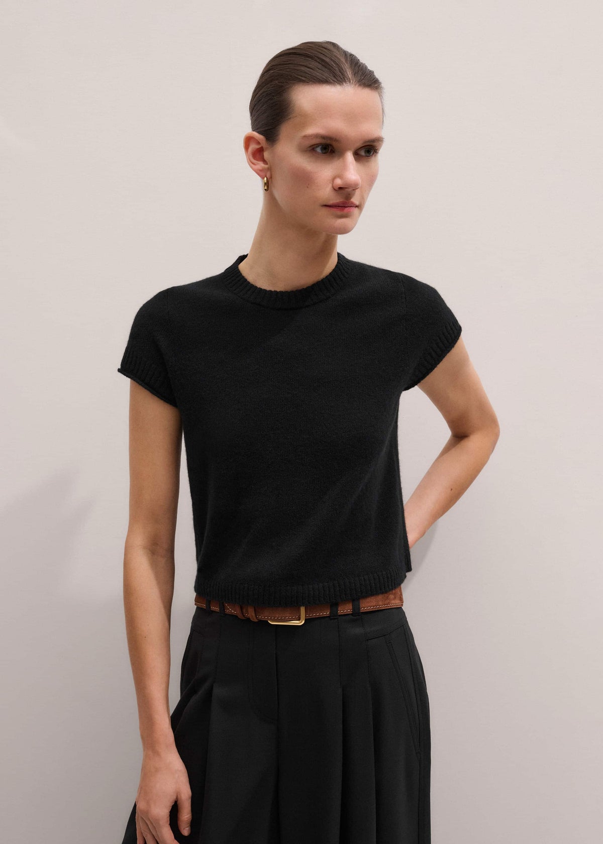 Black Cashmere Baby Tee | ME+EM