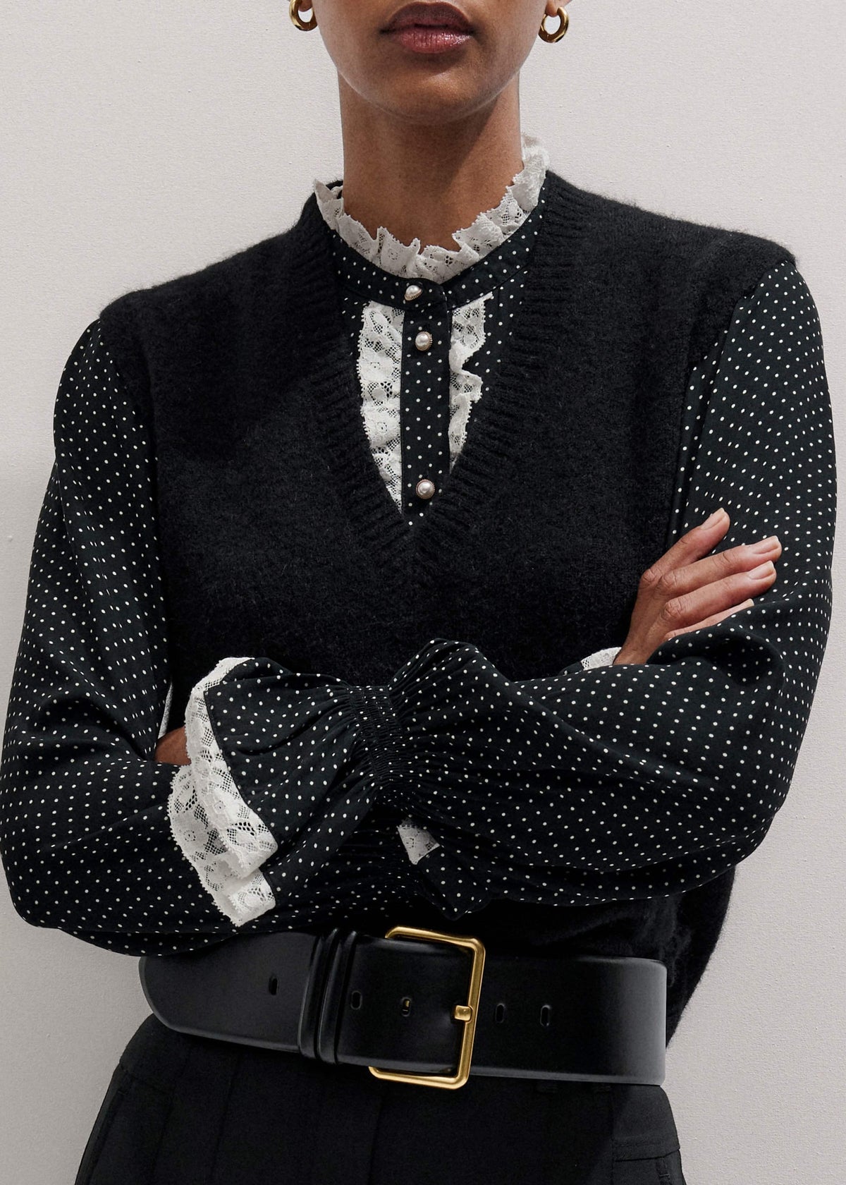 Black V-Neck Straight Knit Vest | ME+EM