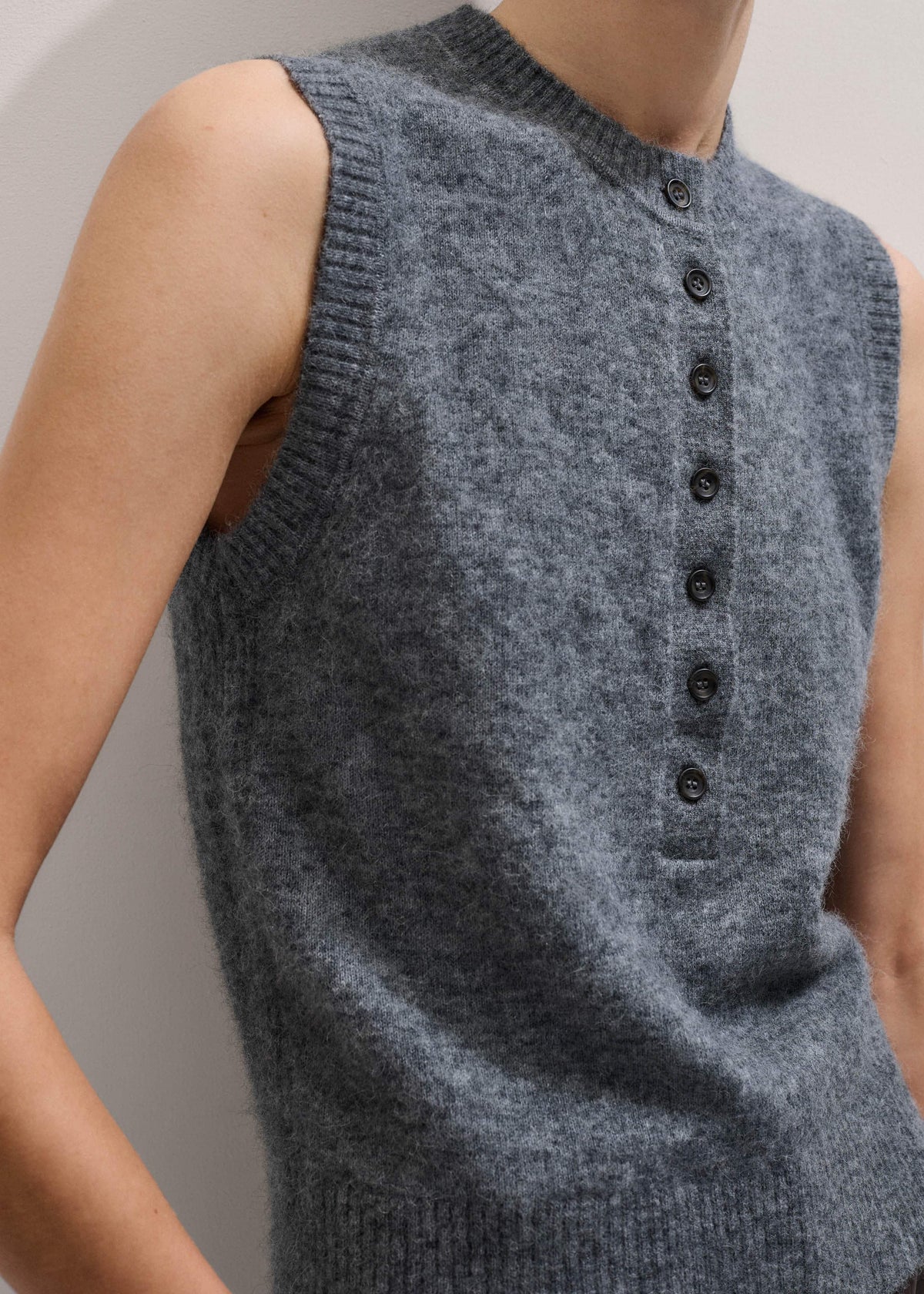 Grey Henley Straight Knit Vest | ME+EM